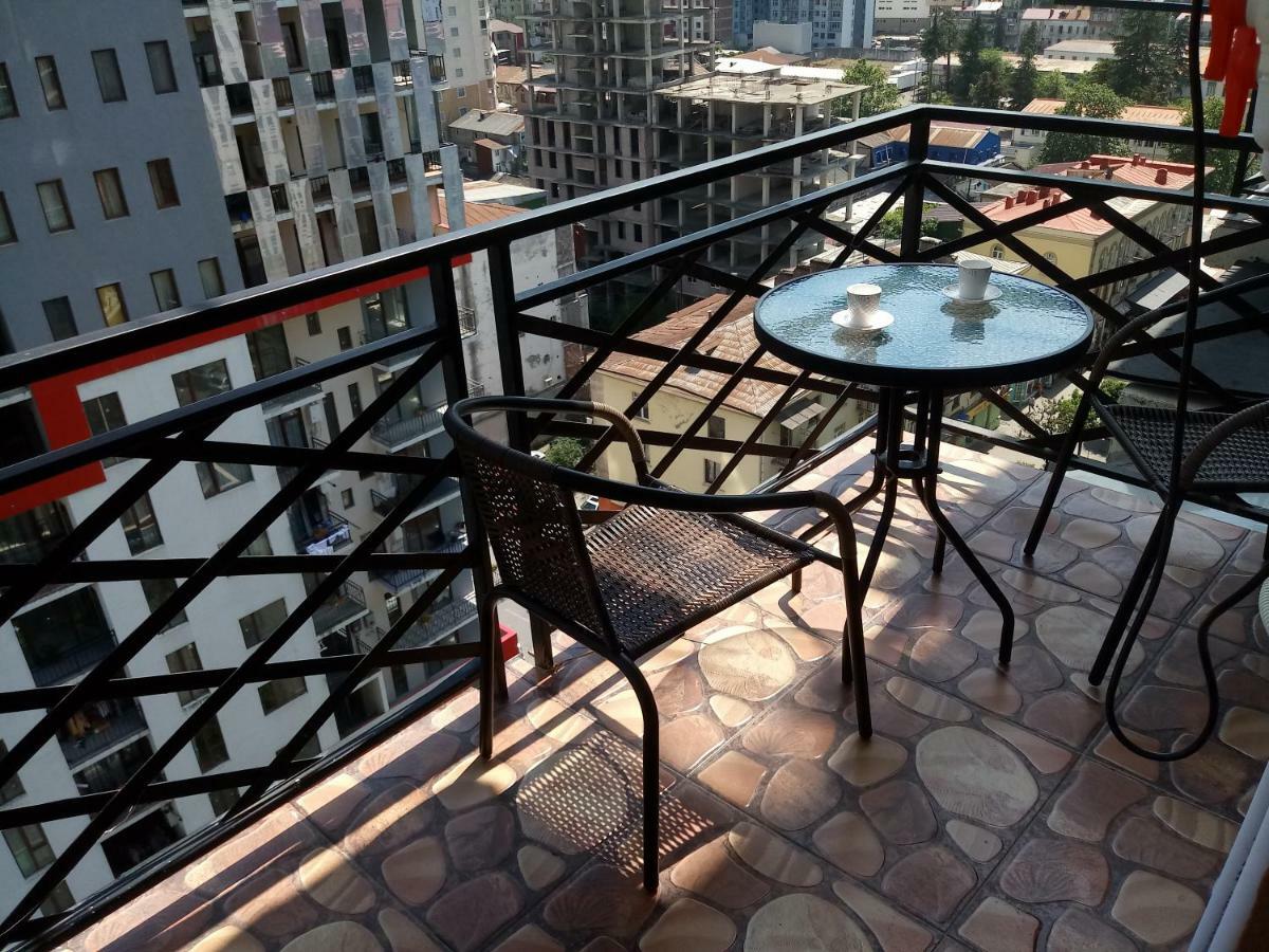 Apartament Flat in Batumi city centre Zewnętrze zdjęcie